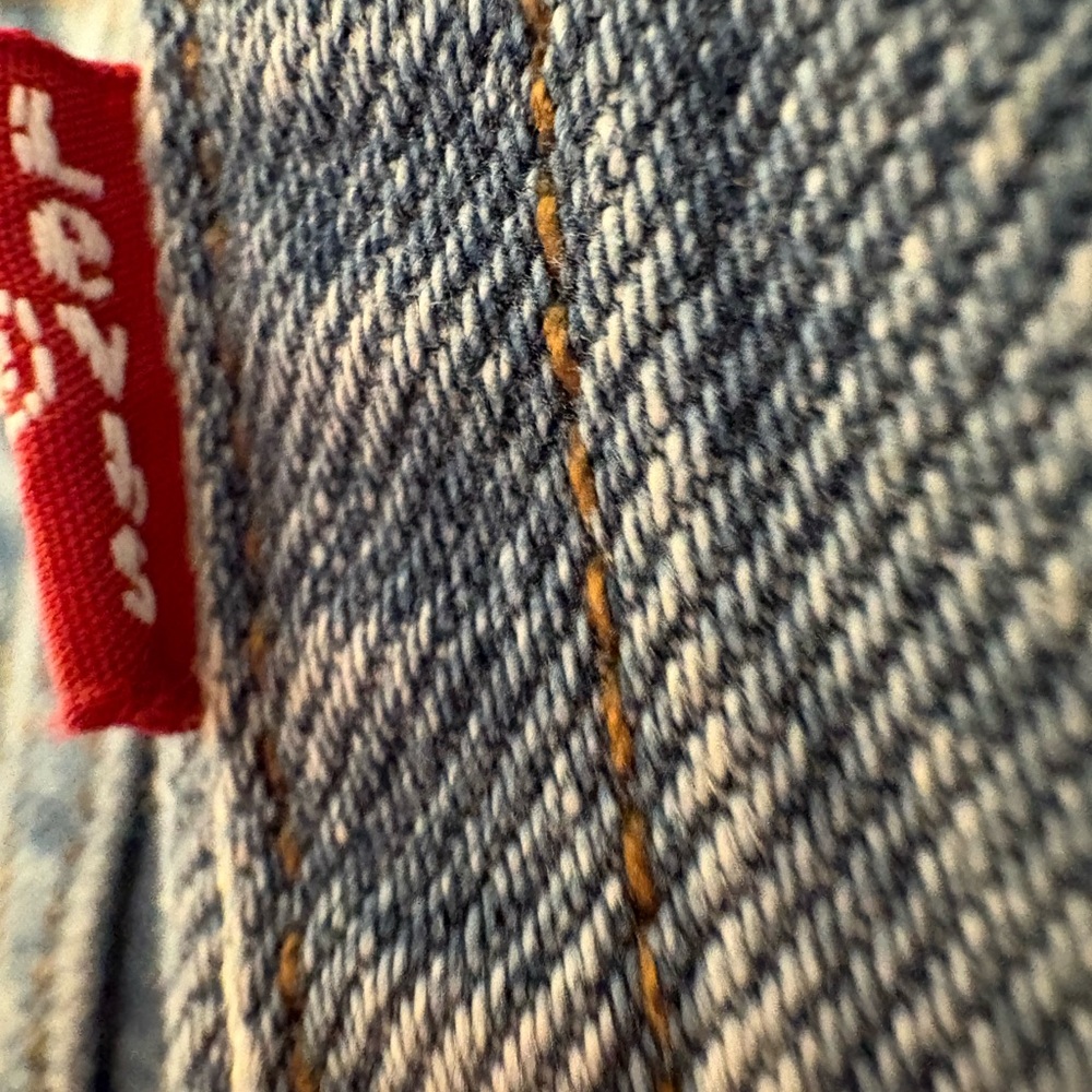 Levi's 501 Original Distressed Denim Shorts - Size 28 - Vintage Look - Picture 9 of 12